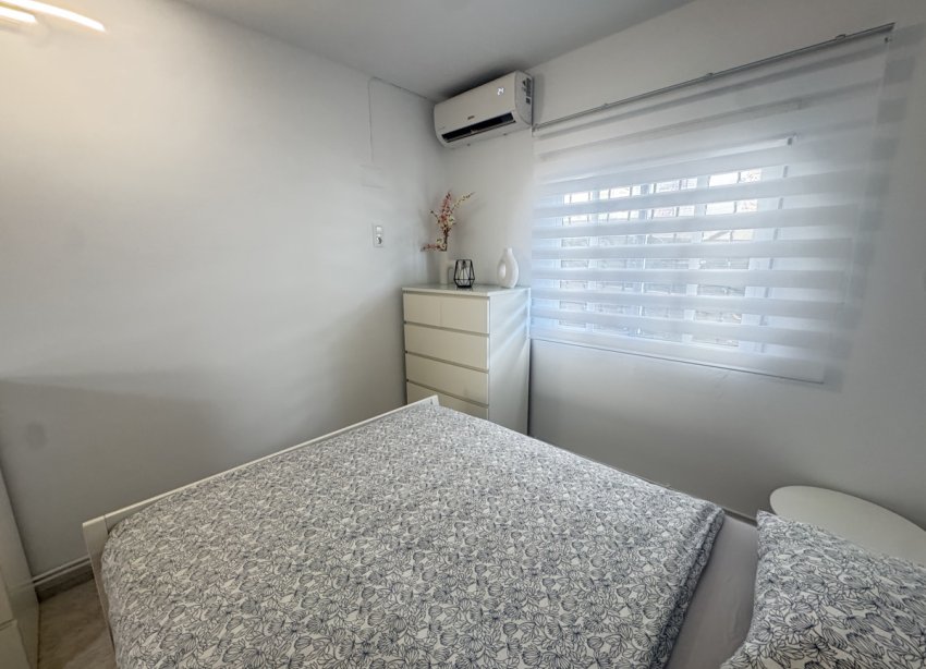 Resale - Villa - Orihuela Costa - Villamartin