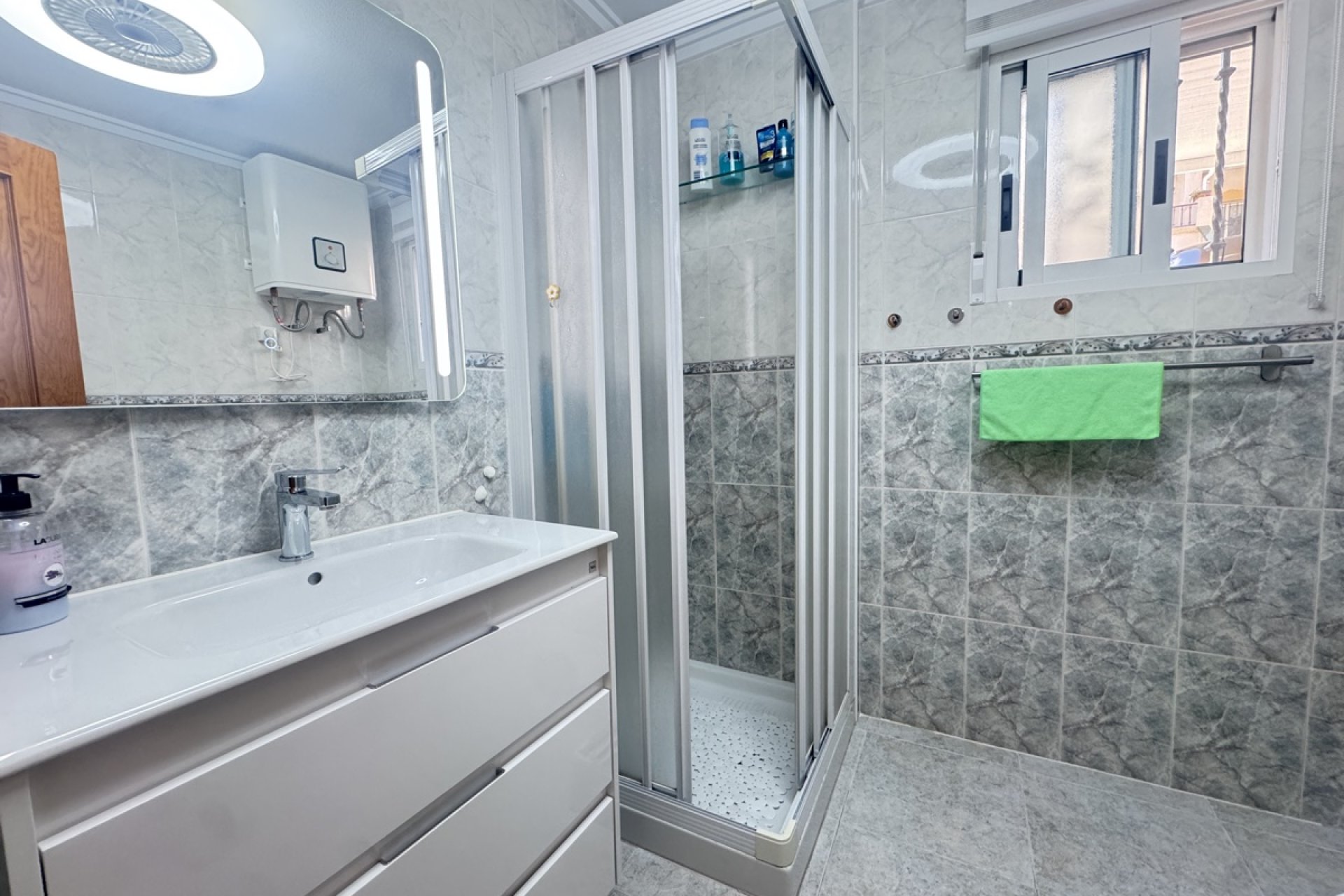 Resale - Villa - Orihuela Costa - Villamartin