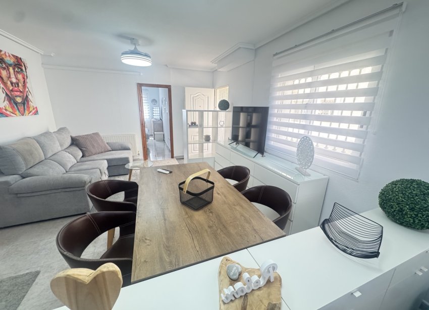 Resale - Villa - Orihuela Costa - Villamartin