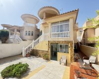 Resale - Villa - Orihuela Costa - Villamartin