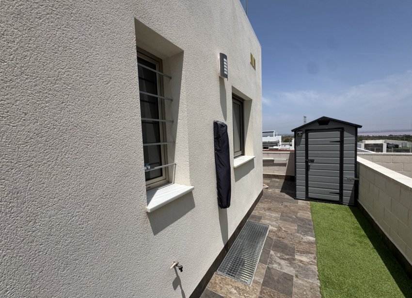 Resale - Villa - Orihuela Costa - Villamartin