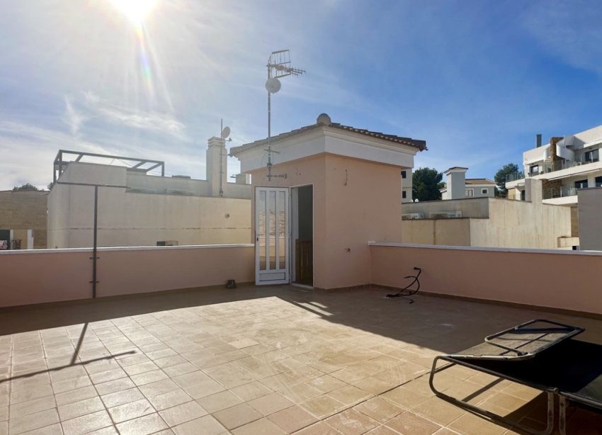 Resale - Villa - Orihuela Costa - Villamartín