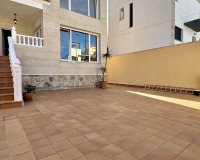 Resale - Villa - Orihuela Costa - Villamartín