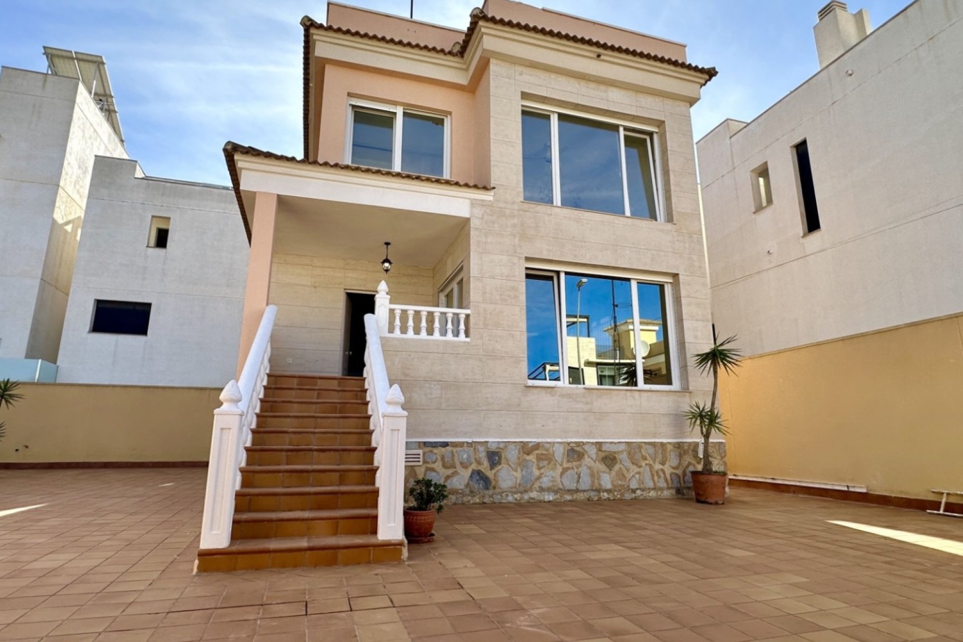 Resale - Villa - Orihuela Costa - Villamartín
