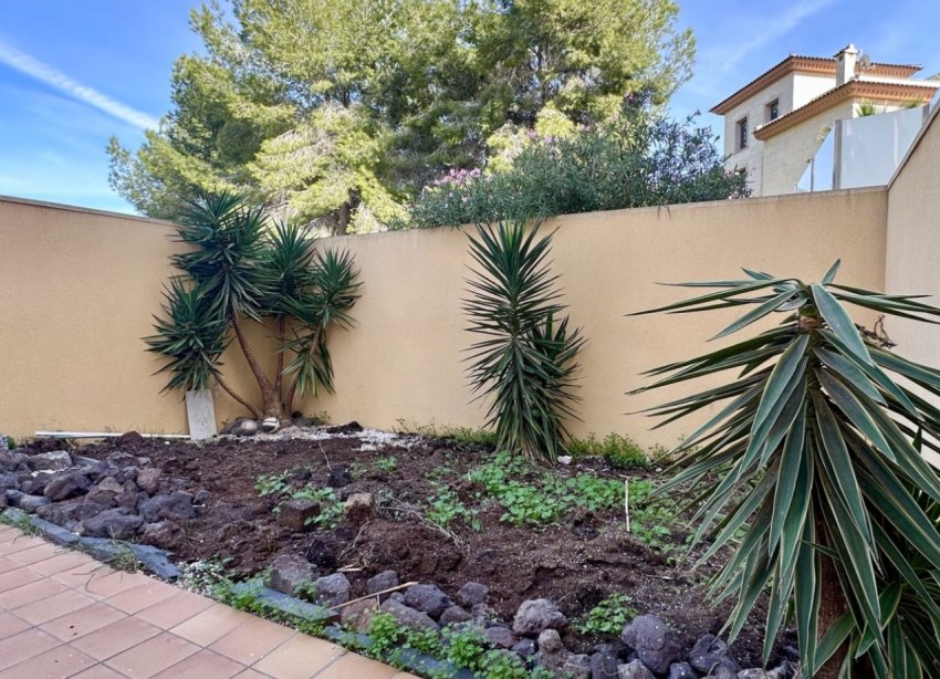 Resale - Villa - Orihuela Costa - Villamartín