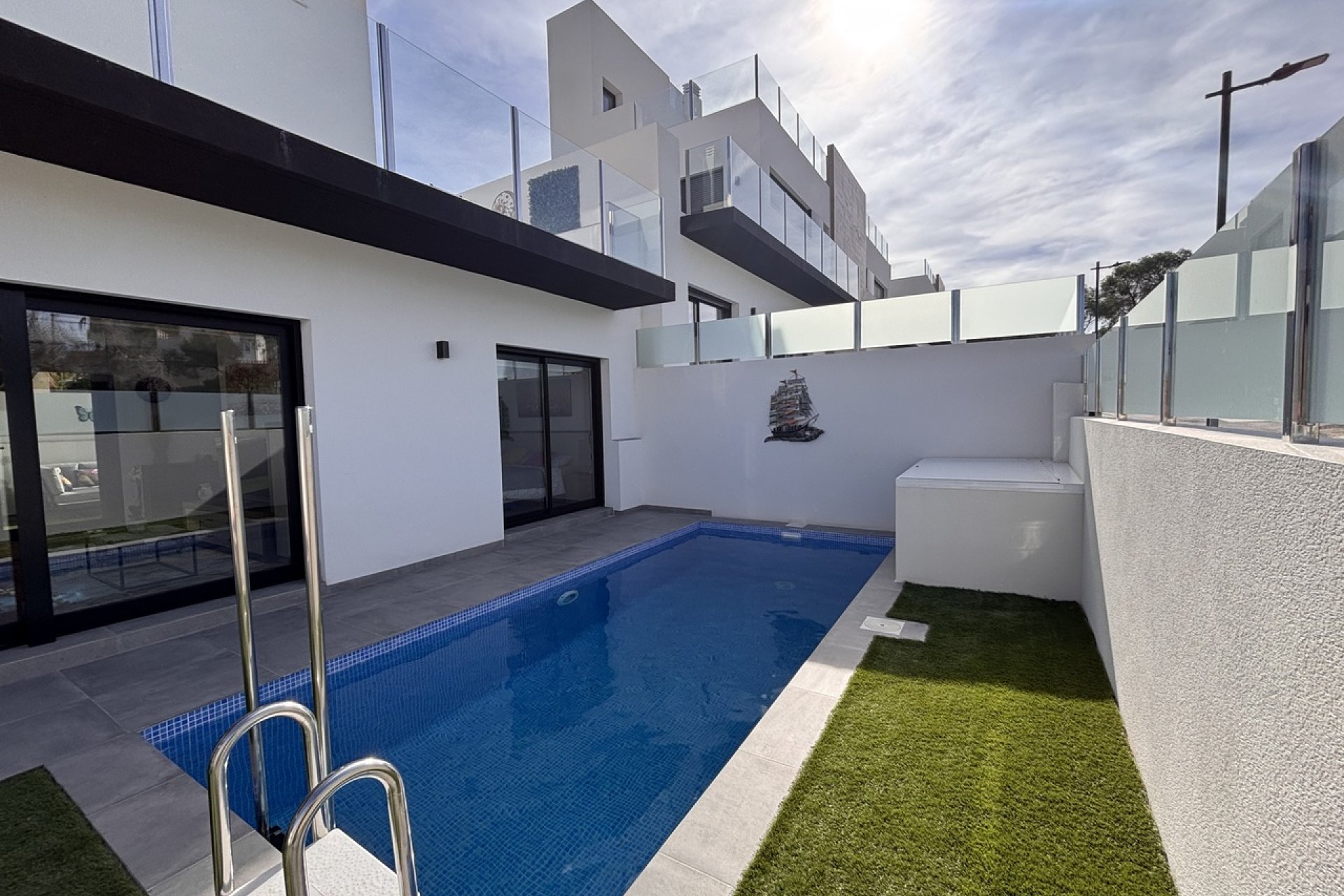 Resale - Villa - Orihuela Costa - Villamartin