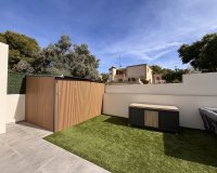 Resale - Villa - Orihuela Costa - Villamartin