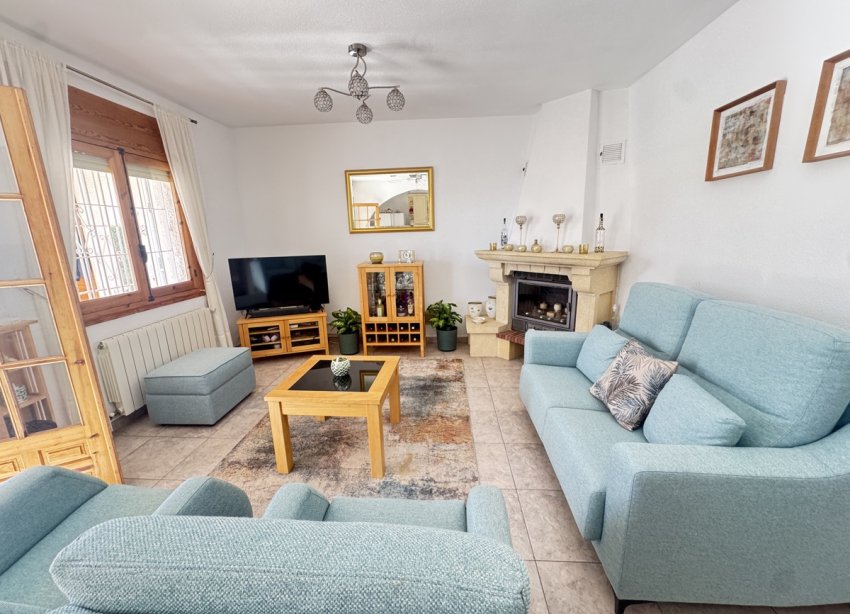 Resale - Villa - Orihuela Costa - Villamartin