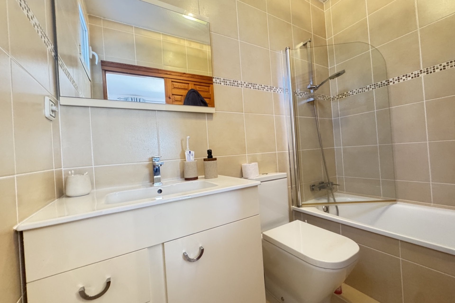 Resale - Villa - Orihuela Costa - Villamartin