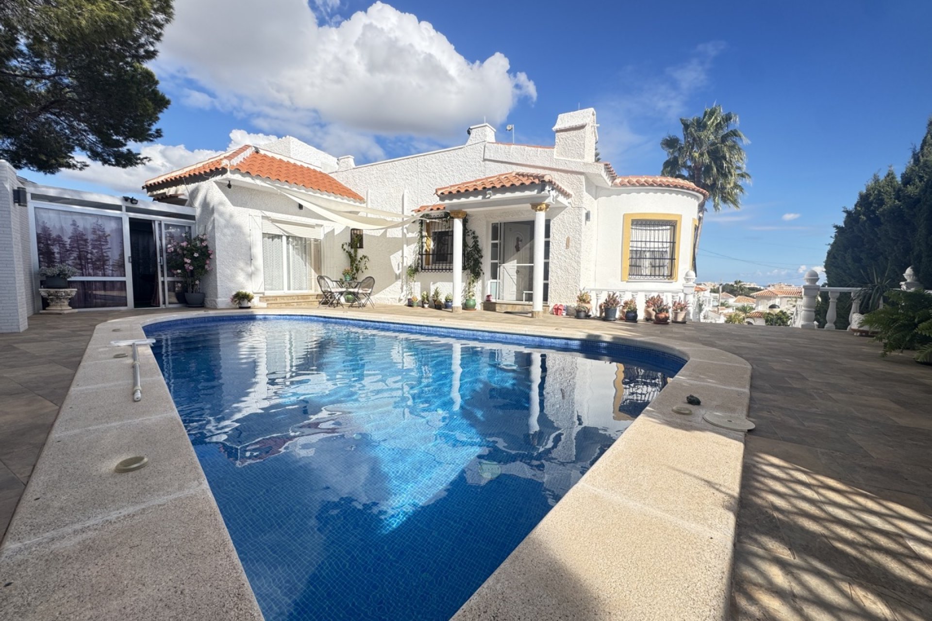 Resale - Villa - Orihuela Costa - Villamartin