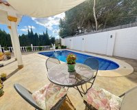 Resale - Villa - Orihuela Costa - Villamartin