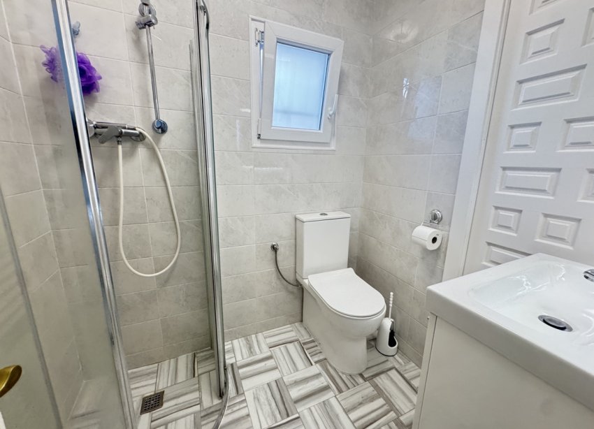 Resale - Villa - Orihuela Costa - Villamartin