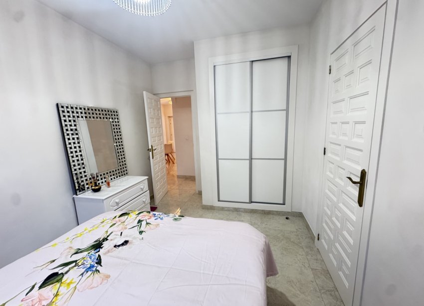 Resale - Villa - Orihuela Costa - Villamartin