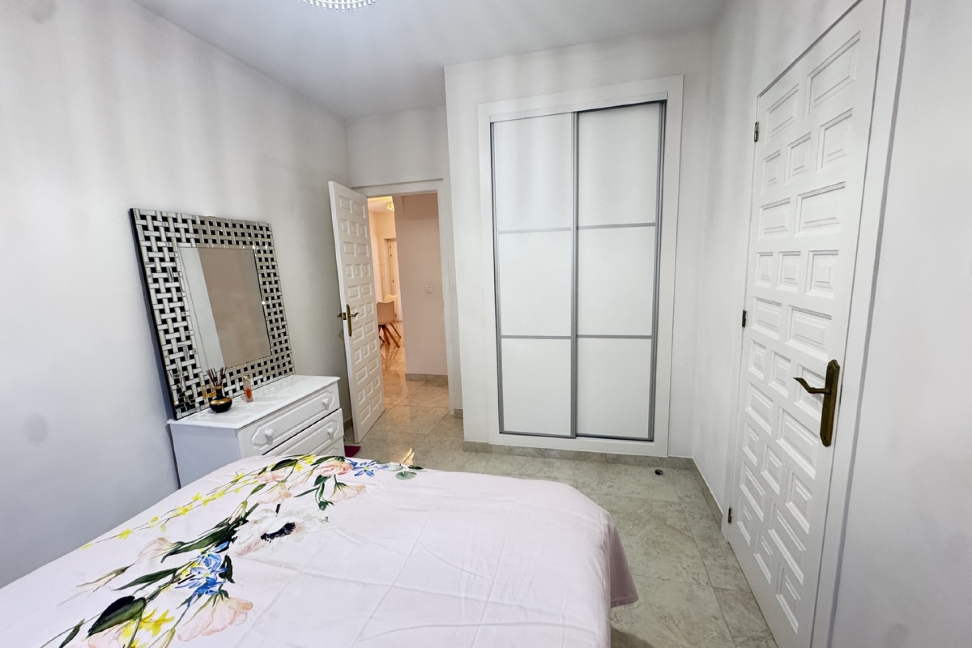 Resale - Villa - Orihuela Costa - Villamartin