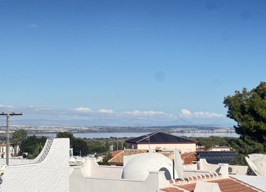 Resale - Villa - Orihuela Costa - Villamartin