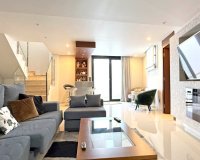 Resale - Villa - Orihuela Costa - Villamartín