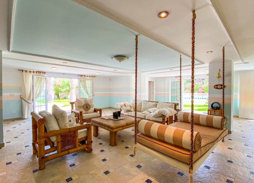 Resale - Villa - Orihuela Costa - Villamartin