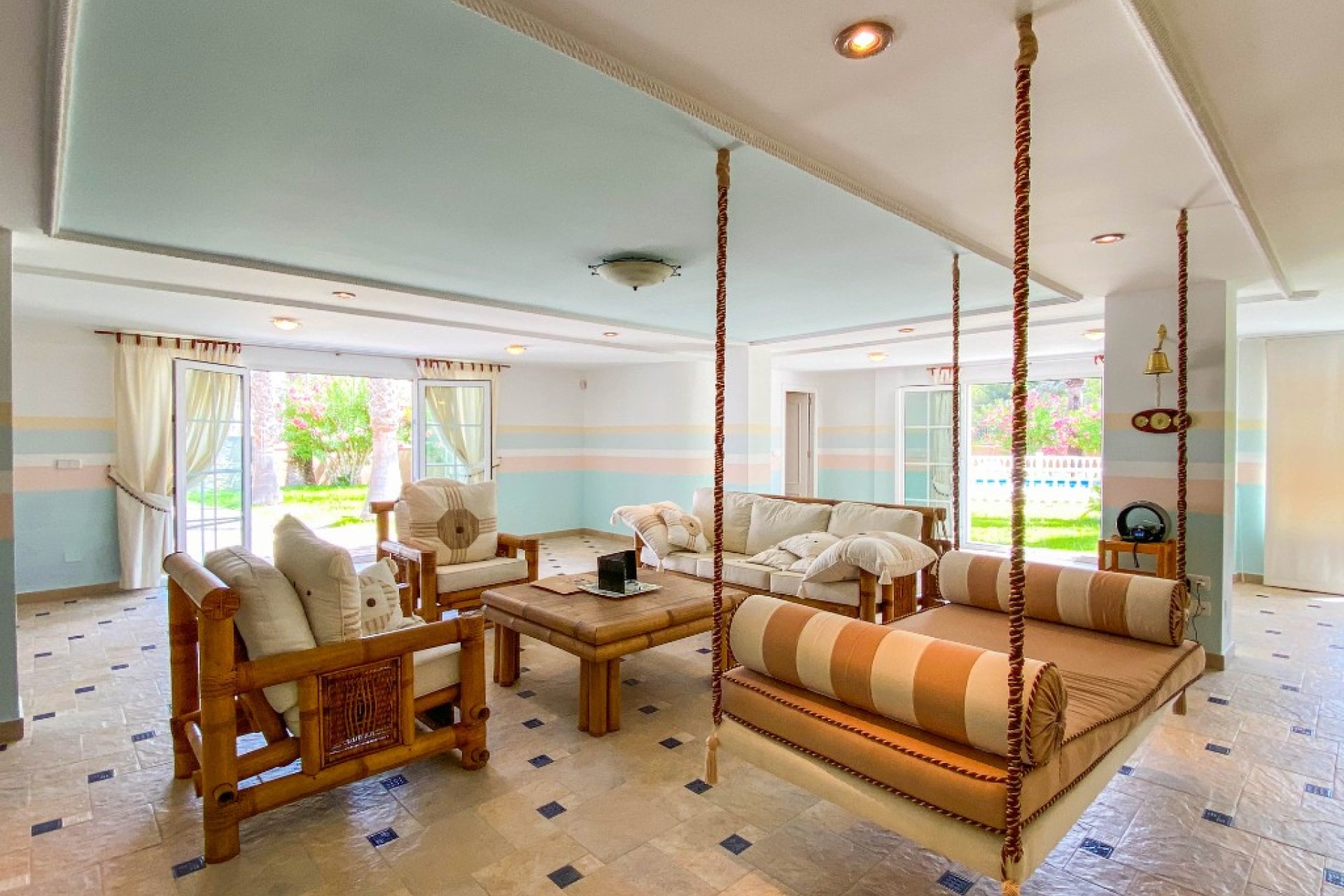 Resale - Villa - Orihuela Costa - Villamartin