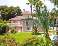 Resale - Villa - Orihuela Costa - Villamartin