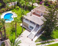 Resale - Villa - Orihuela Costa - Villamartin