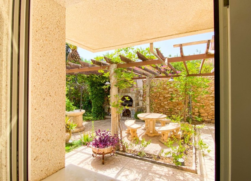 Resale - Villa - Orihuela Costa - Villamartin