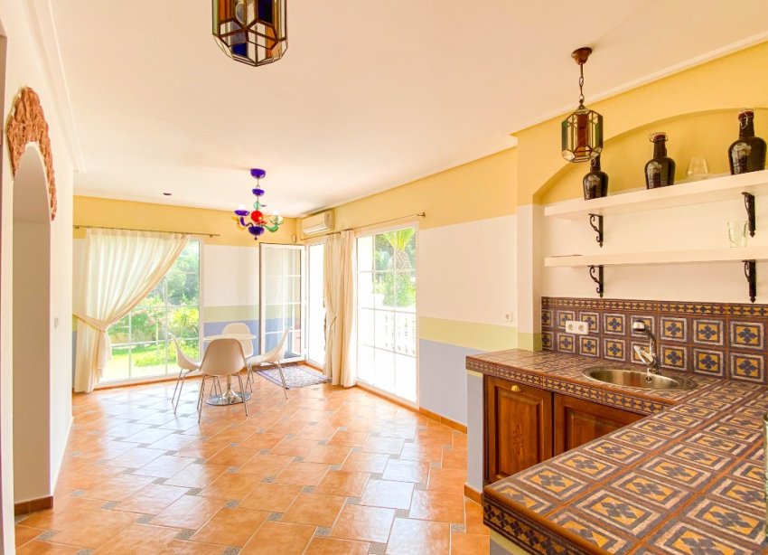 Resale - Villa - Orihuela Costa - Villamartin