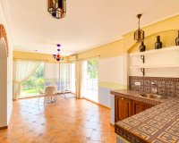 Resale - Villa - Orihuela Costa - Villamartin