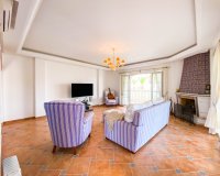 Resale - Villa - Orihuela Costa - Villamartin