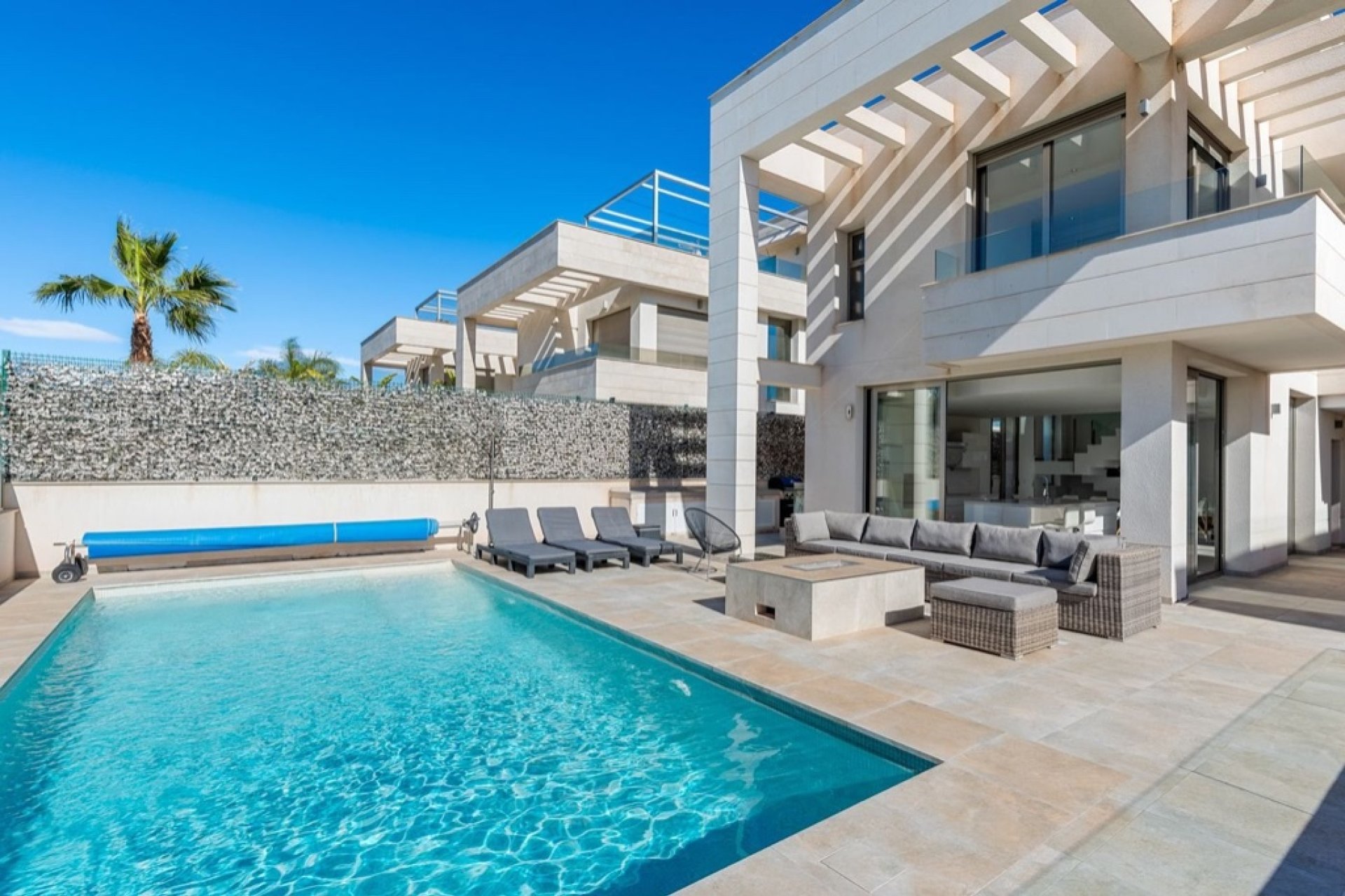 Resale - Villa - Orihuela Costa - Villamartín