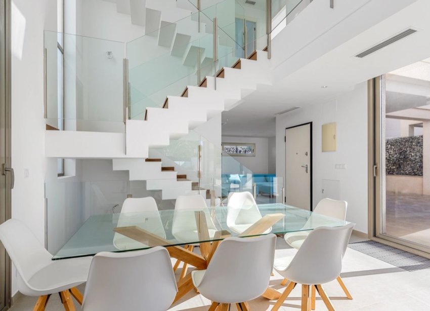 Resale - Villa - Orihuela Costa - Villamartín