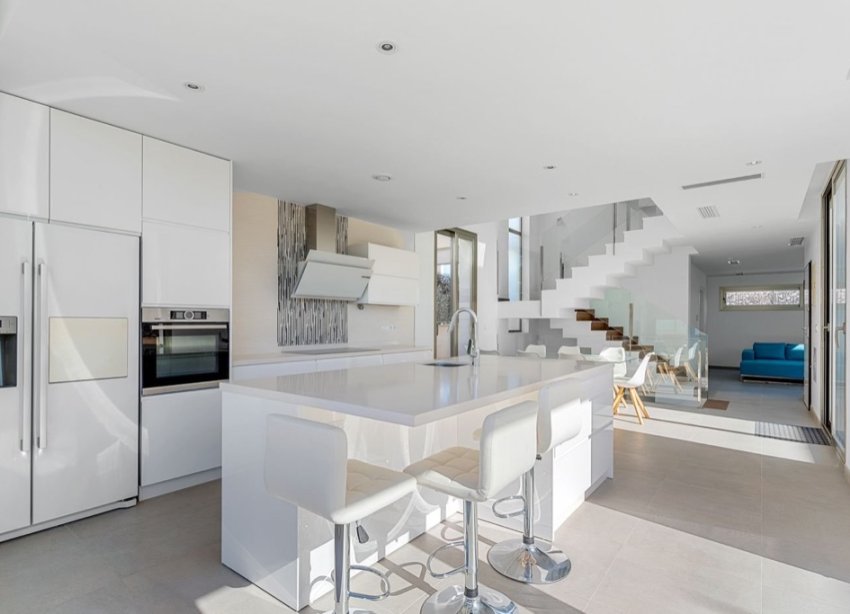 Resale - Villa - Orihuela Costa - Villamartín