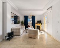 Resale - Villa - Orihuela Costa - Villamartin