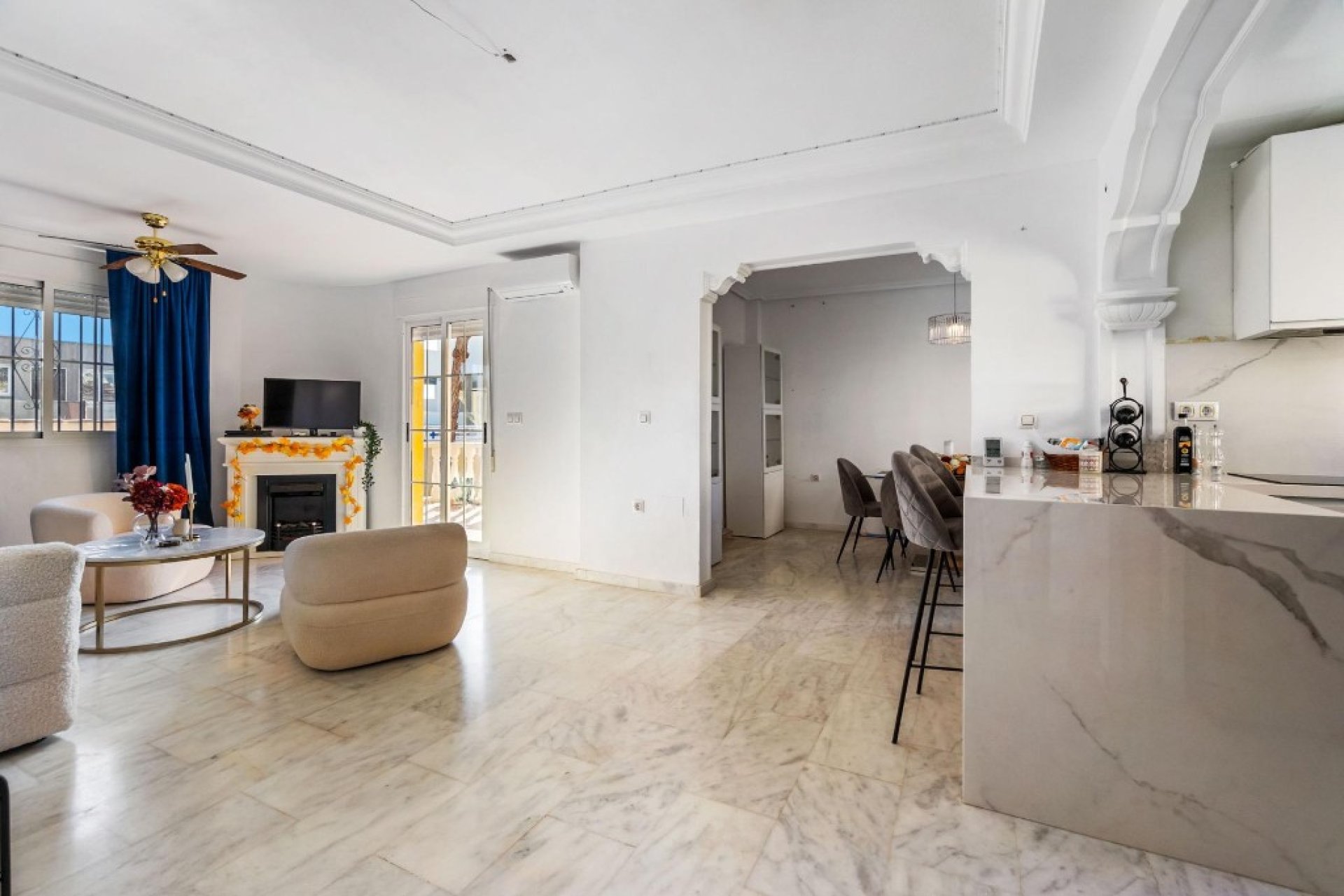 Resale - Villa - Orihuela Costa - Villamartin