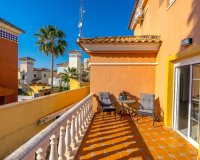 Resale - Villa - Orihuela Costa - Villamartin