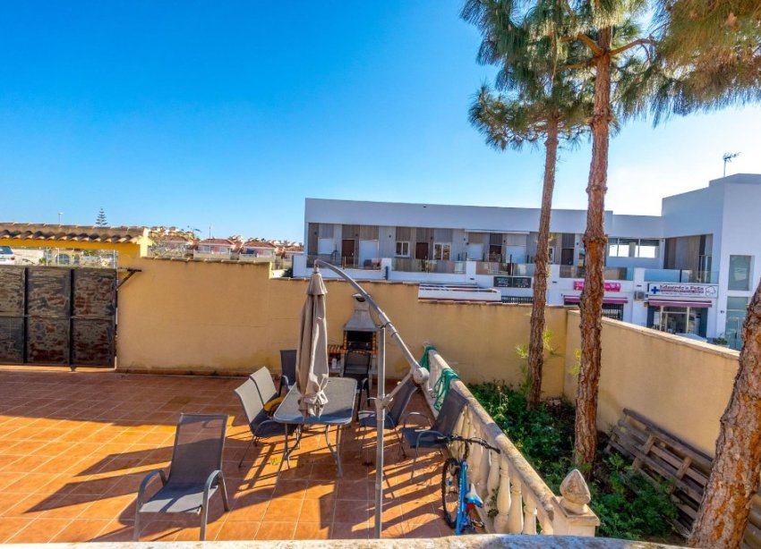 Resale - Villa - Orihuela Costa - Villamartin