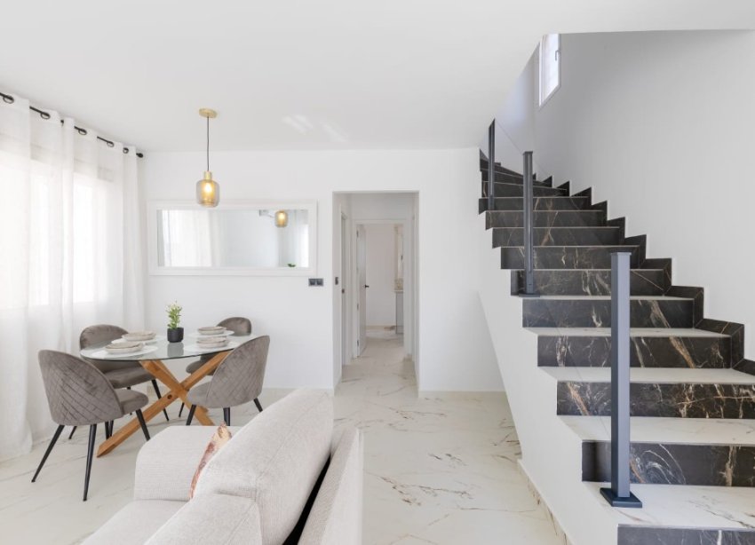 Resale - Villa - Orihuela Costa - Villamartín