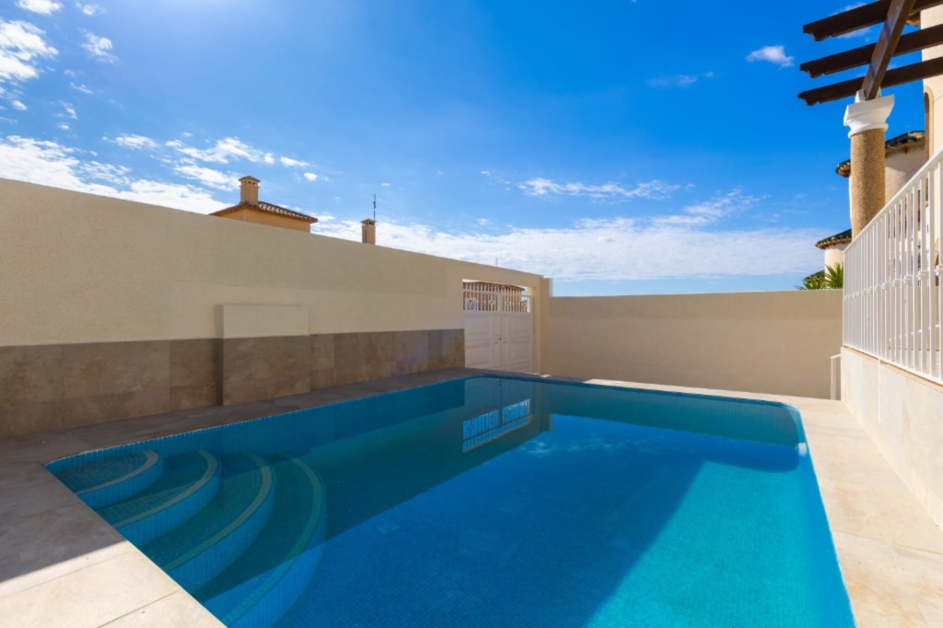 Resale - Villa - Orihuela Costa - Villamartín