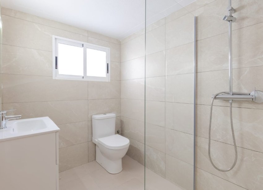 Resale - Villa - Orihuela Costa - Villamartín