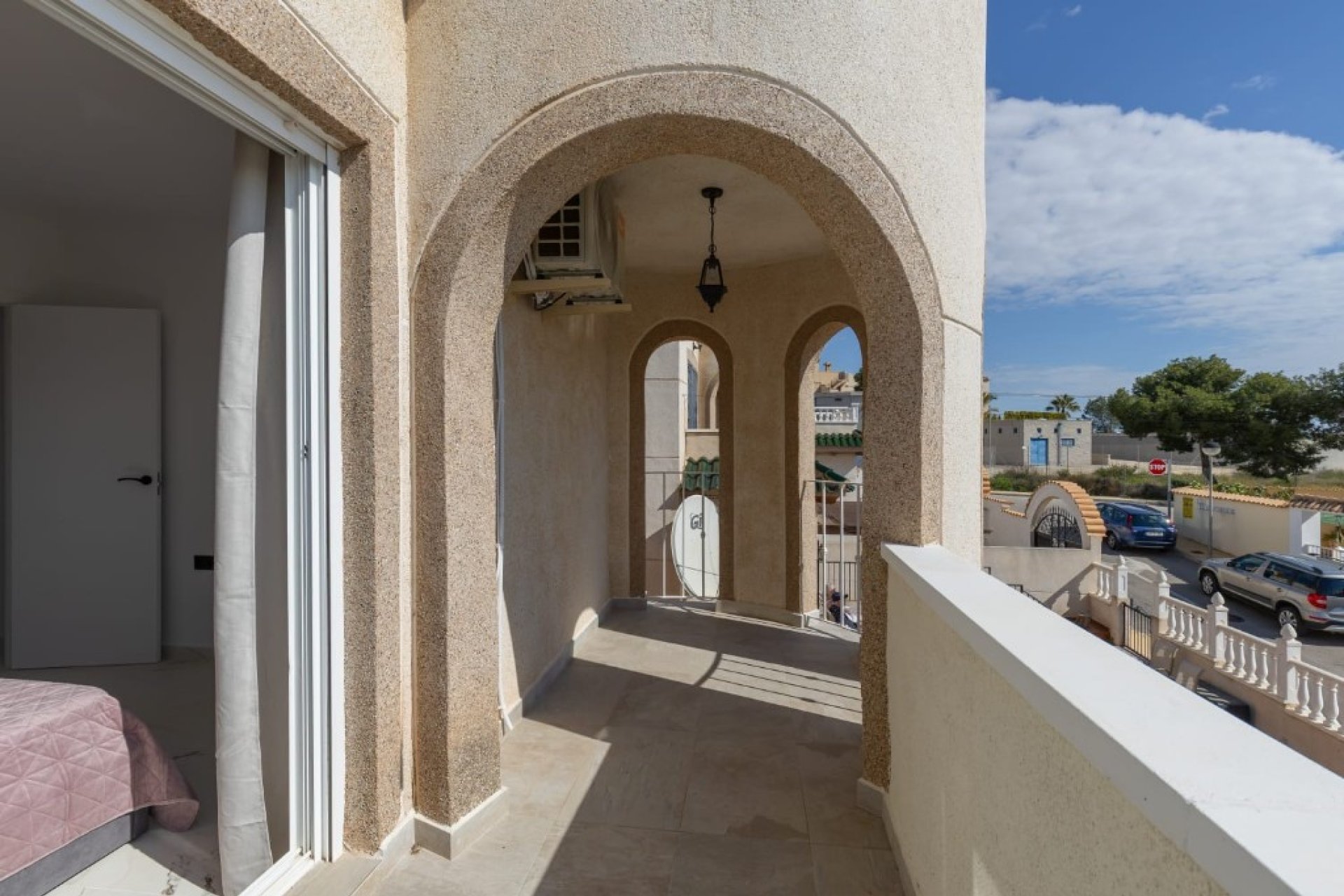 Resale - Villa - Orihuela Costa - Villamartín