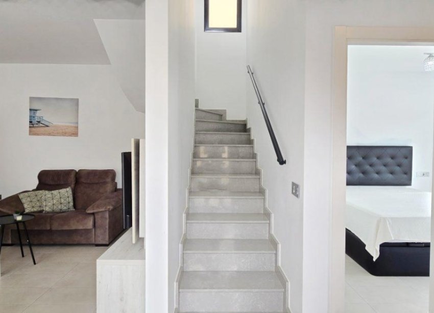 Resale - Villa - Orihuela Costa - Villamartín