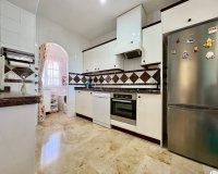 Resale - Villa - Orihuela Costa - Villamartin