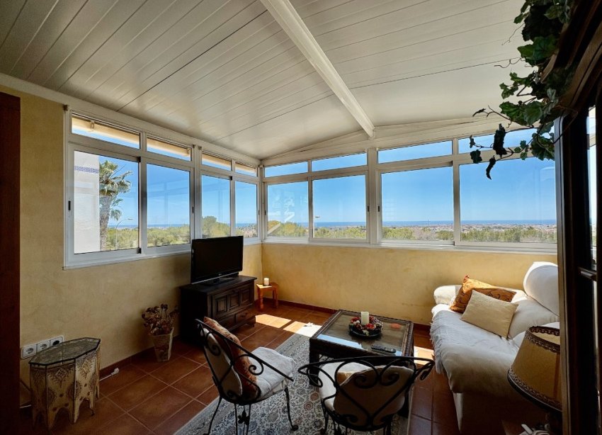 Resale - Villa - Orihuela Costa - Villamartin