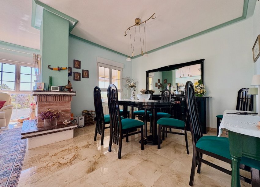 Resale - Villa - Orihuela Costa - Villamartin