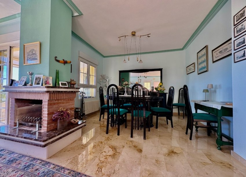 Resale - Villa - Orihuela Costa - Villamartin