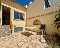 Resale - Villa - Orihuela Costa - Villamartin