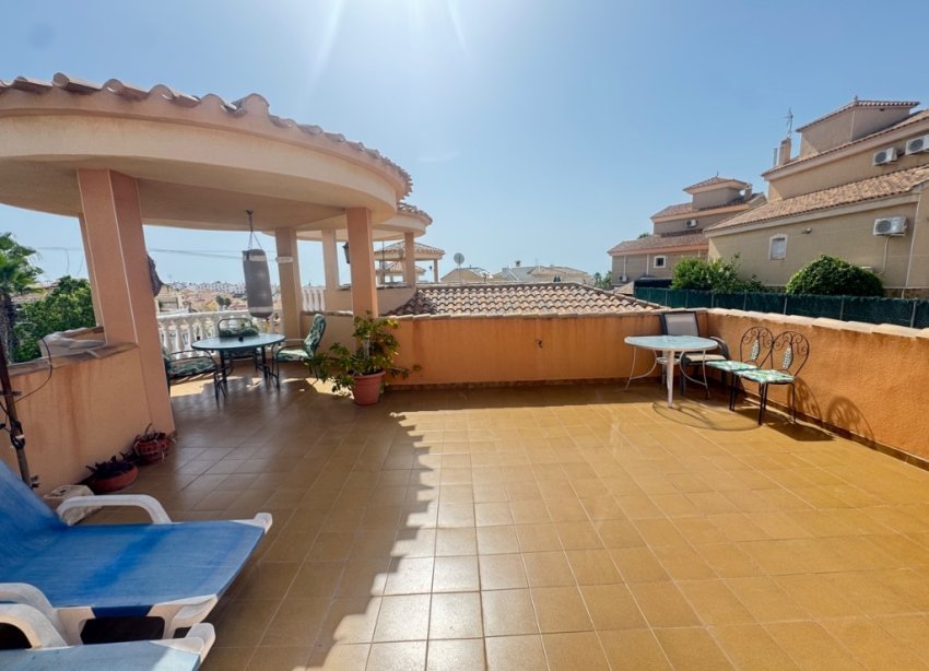 Resale - Villa - Orihuela Costa - Villamartín
