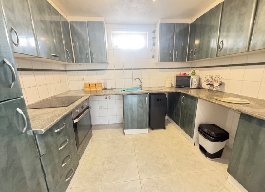 Resale - Villa - Orihuela Costa - Villamartín