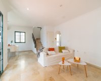 Resale - Villa - Orihuela Costa - Villamartín