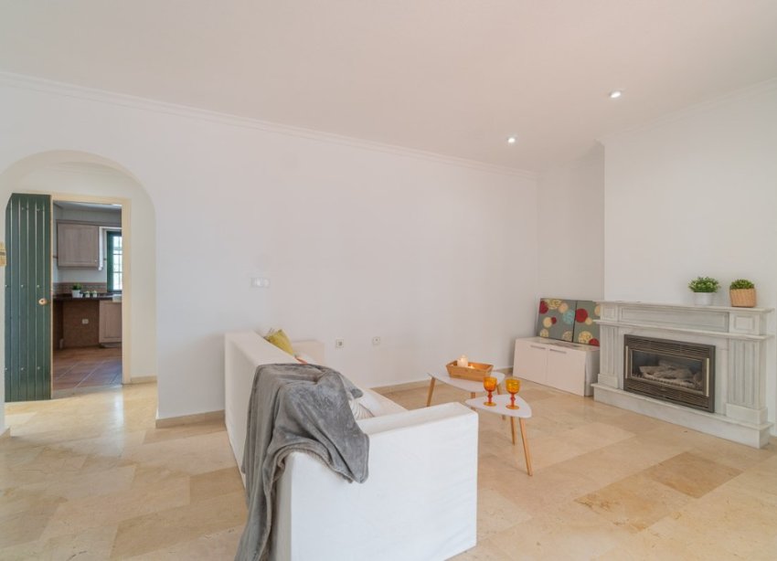 Resale - Villa - Orihuela Costa - Villamartín