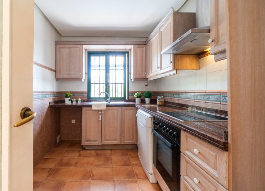 Resale - Villa - Orihuela Costa - Villamartín